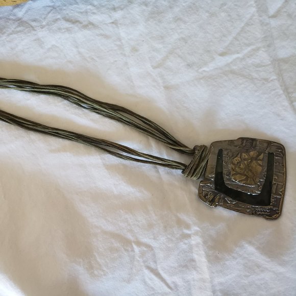 NWOT nazly villaqnigar - Gecko Green Handbag - Picture 2 of 10